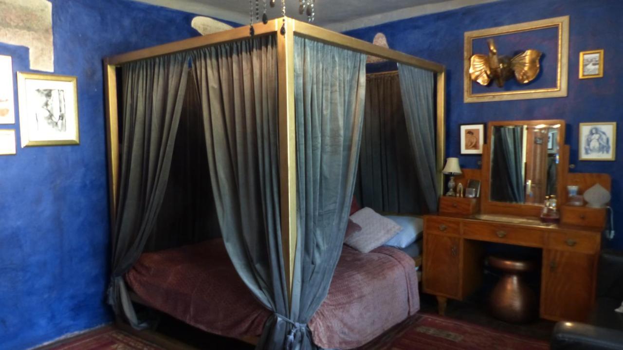شقة Decadent Art Club Český Krumlov المظهر الخارجي الصورة
