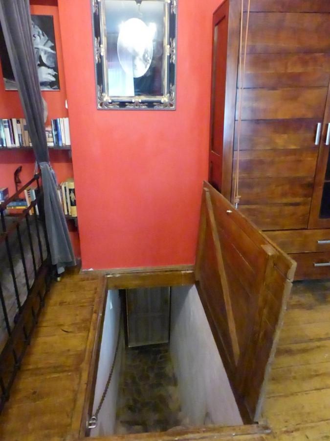 شقة Decadent Art Club Český Krumlov المظهر الخارجي الصورة